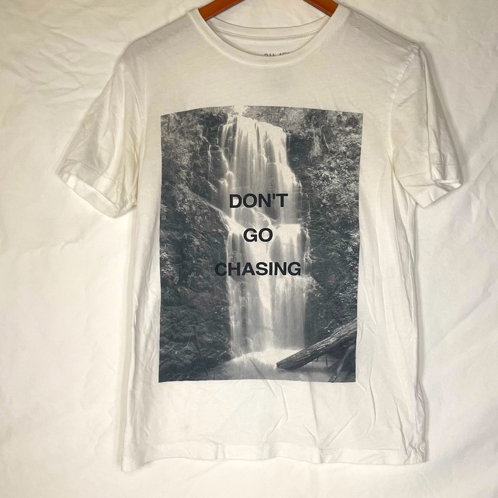 FOREVER 21 Don’t Go Chasing Waterfalls Graphic Tee